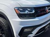 Thumbnail of 2019 Pure White Volkswagen Atlas