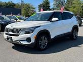 Thumbnail of 2021 Snow White Pearl Kia Seltos