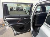 Thumbnail of 2017 Celestial Silver Metallic Toyota Highlander
