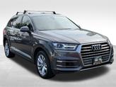 Thumbnail of 2019 Gray Metallic Audi Q7