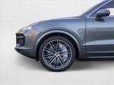 Thumbnail of 2020 Quartzite Grey Metallic Porsche Cayenne