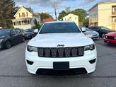 Thumbnail of 2019 Bright White Clearcoat Jeep Grand Cherokee