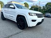 Thumbnail of 2019 Bright White Clearcoat Jeep Grand Cherokee
