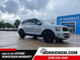 Photo of 2023 Gray Kia Telluride