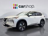 Photo of 2023 Pearl White Tricoat Nissan Rogue