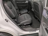 Thumbnail of 2022 Crystal White Tricoat Cadillac XT6