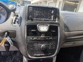 Thumbnail of 2015 Granite Crystal Metallic Clearcoat Chrysler Town & Country