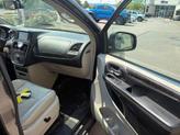 Thumbnail of 2015 Granite Crystal Metallic Clearcoat Chrysler Town & Country