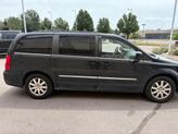 Thumbnail of 2014 Brilliant Black Crystal Pearlcoat Chrysler Town & Country