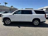 Thumbnail of 2025 Summit White GMC Yukon XL