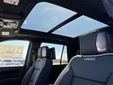 Thumbnail of 2025 Onyx Black GMC Yukon