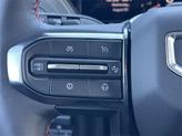 Thumbnail of 2025 Onyx Black GMC Yukon