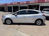 Thumbnail of 2019 Silver Ice Metallic Chevrolet Cruze