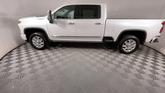 Thumbnail of 2024 Iridescent Pearl Tricoat Chevrolet Silverado 2500