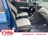 Thumbnail of 2020 Pacific Blue Metallic Chevrolet Trax