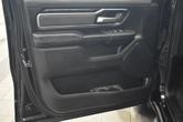 Thumbnail of 2021 Diamond Black Crystal Pearlcoat RAM 1500