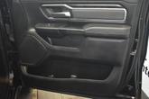 Thumbnail of 2021 Diamond Black Crystal Pearlcoat RAM 1500