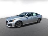 Thumbnail of 2023 Brilliant Silver Metallic Nissan Altima