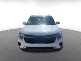 Thumbnail of 2025 Snow White Pearl Kia Seltos