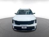 Thumbnail of 2024 Glacial White Pearl Kia Sorento