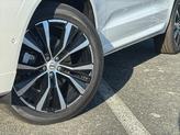 Thumbnail of 2025 Crystal White Metallic Volvo XC60