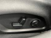 Thumbnail of 2018 Laser Blue Pearlcoat Jeep Compass