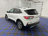 Thumbnail of 2022 Star White Metallic Tri-Coat Ford Escape