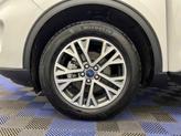 Thumbnail of 2022 Star White Metallic Tri-Coat Ford Escape