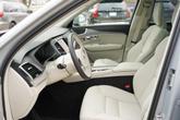 Thumbnail of 2025 Vapour Grey Metallic Volvo XC90 Plug-In Hybrid