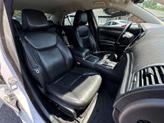 Thumbnail of 2018 White Chrysler 300