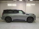 Thumbnail of 2025 Dynamic Metal/Black Obsidian INFINITI QX80