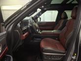 Thumbnail of 2025 Dynamic Metal/Black Obsidian INFINITI QX80