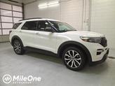 Photo of 2022 Star White Metallic Tri-Coat Ford Explorer