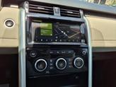Thumbnail of 2019 Loire Blue Metallic Land Rover Discovery