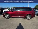Thumbnail of 2017 Velvet Red Pearlcoat Chrysler Pacifica