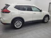 Thumbnail of 2017 White Nissan Rogue
