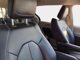 Thumbnail of 2023 Ceramic Gray Clearcoat Chrysler Pacifica Hybrid