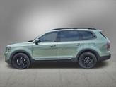 Thumbnail of 2023 Jungle Green Kia Telluride
