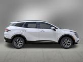 Thumbnail of 2025 White Kia Sportage Hybrid