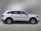 Thumbnail of 2025 Glacial White Pearl Kia Sorento