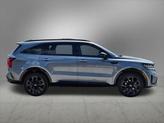 Thumbnail of 2023 Everlasting Silver Kia Sorento