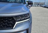 Thumbnail of 2023 Everlasting Silver Kia Sorento