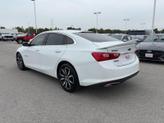Thumbnail of 2024 Summit White / White Chevrolet Malibu