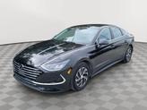 Photo of 2023 Onyx Black Hyundai SONATA Hybrid