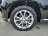 Thumbnail of 2020 Diamond Black Crystal Pearlcoat Jeep Grand Cherokee