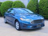 Thumbnail of 2019 Blue Metallic Ford Fusion
