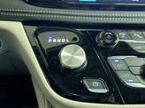 Thumbnail of 2023 Granite Crystal Metallic Clearcoat Chrysler Pacifica