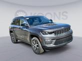Thumbnail of 2025 Baltic Gray Metallic Clearcoat Jeep Grand Cherokee