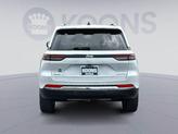 Thumbnail of 2023 Bright White Clearcoat Jeep Grand Cherokee