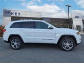 Thumbnail of 2021 Bright White Clearcoat Jeep Grand Cherokee